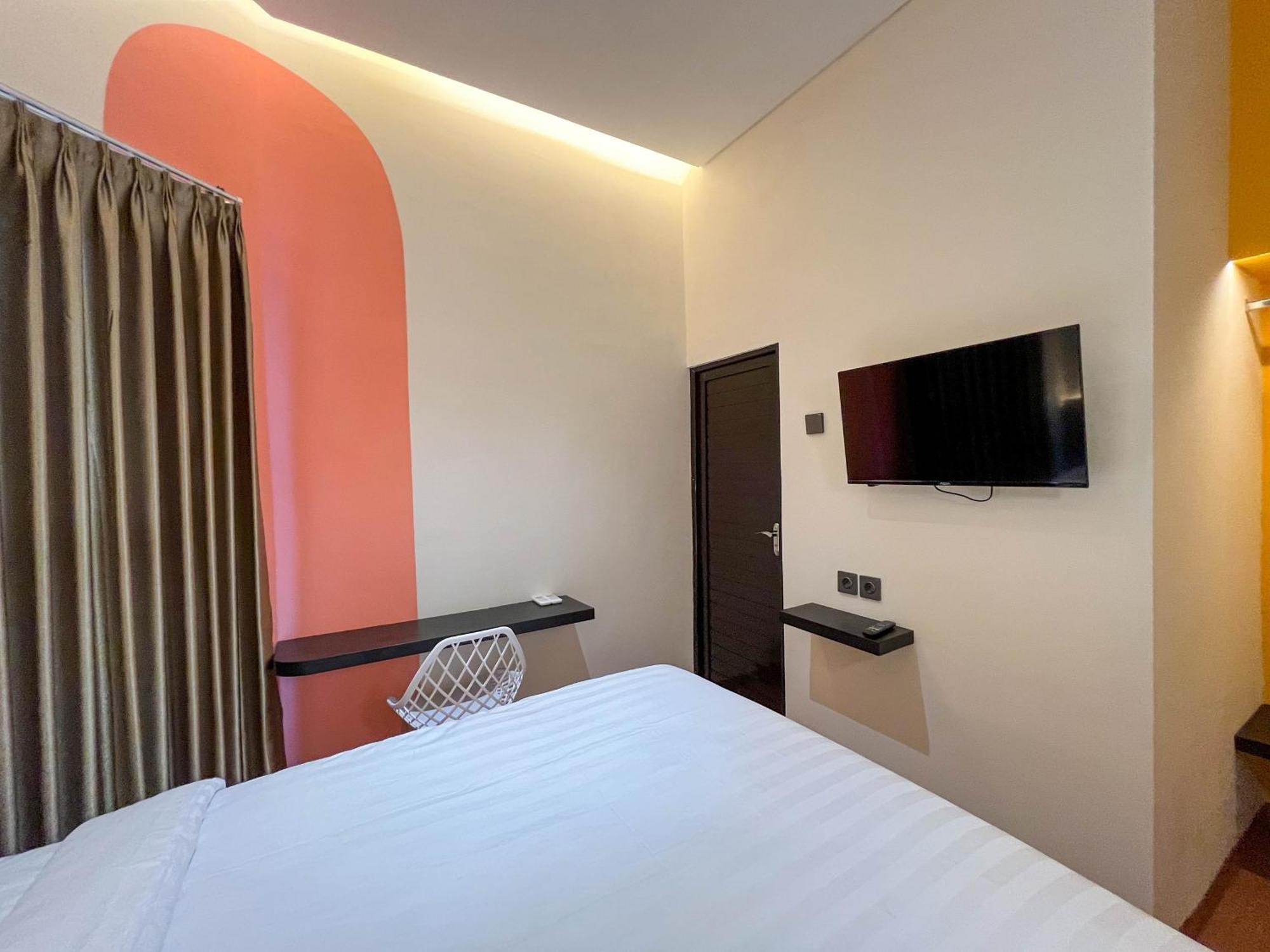 Sans Hotel Premiere Majapahit Semarang Exteriér fotografie
