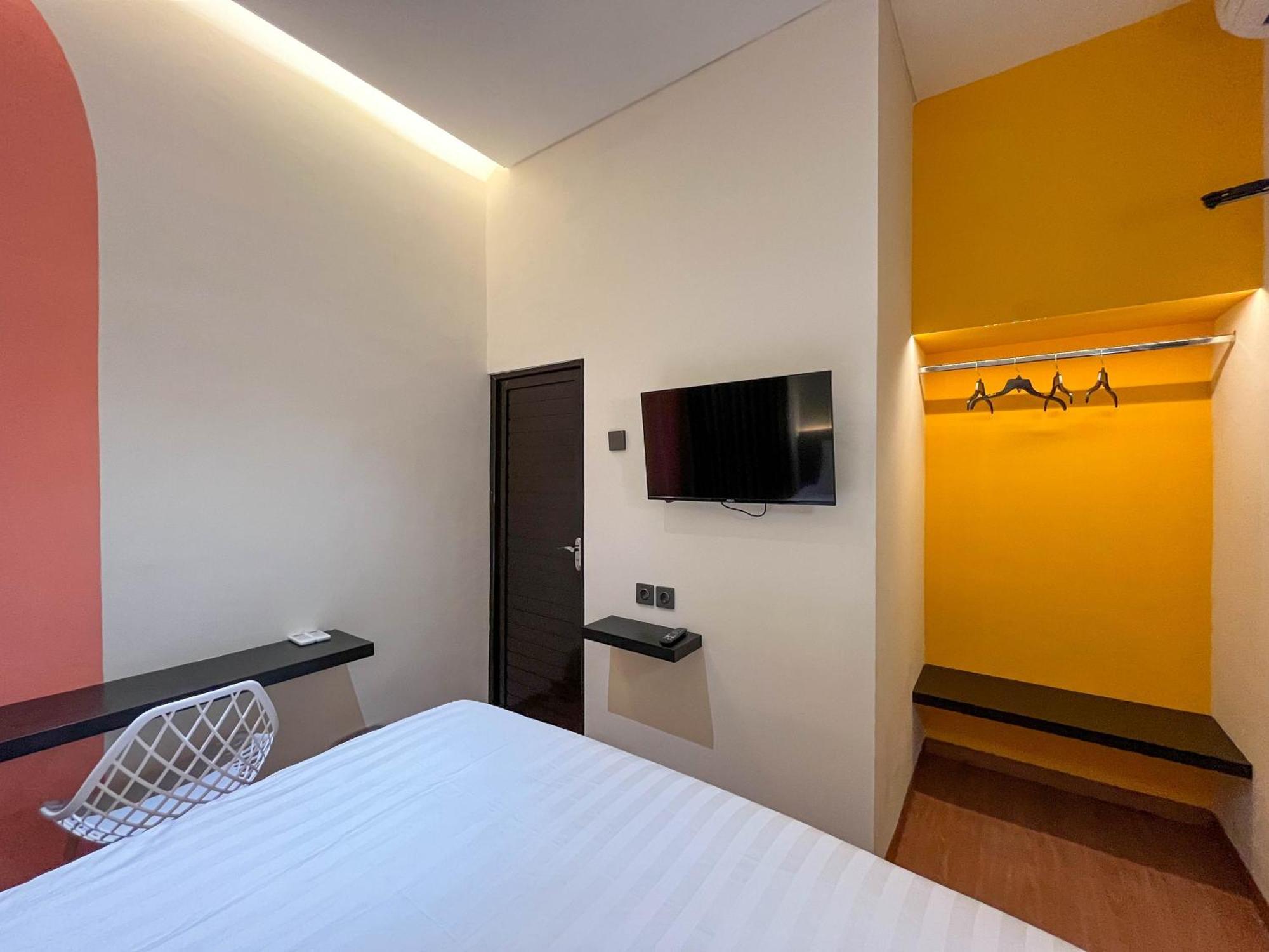 Sans Hotel Premiere Majapahit Semarang Exteriér fotografie