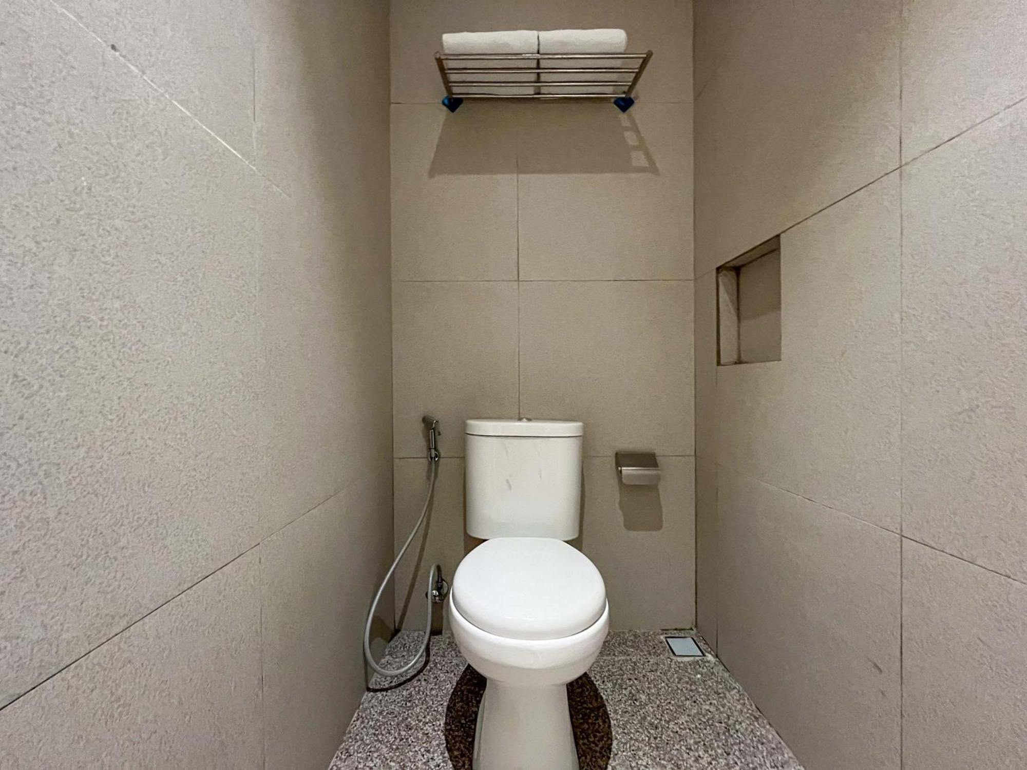 Sans Hotel Premiere Majapahit Semarang Exteriér fotografie