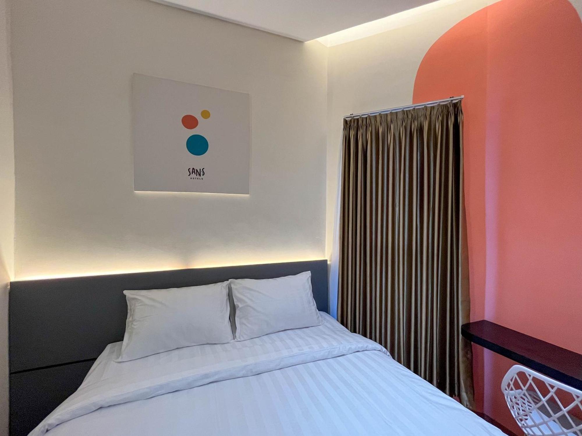 Sans Hotel Premiere Majapahit Semarang Exteriér fotografie