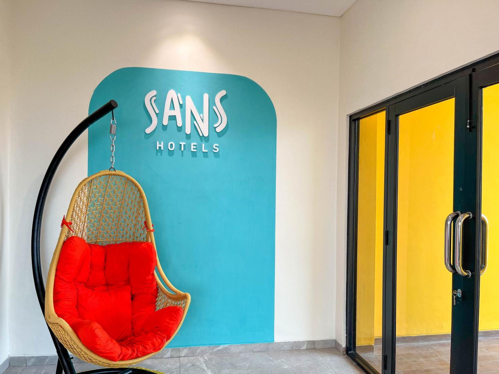 Sans Hotel Premiere Majapahit Semarang Exteriér fotografie